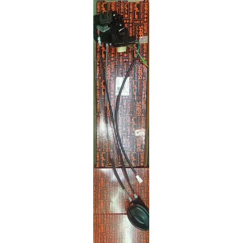 قفل و دستگیره مشکی جلو راست ساینا کوییک کابلی تک فیش(تک میله) 107890